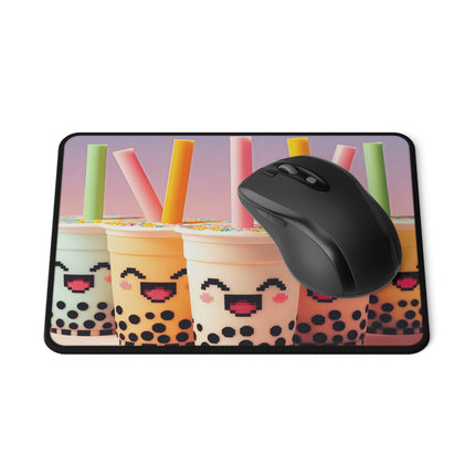 Rutschfestes Gaming-Mauspad mit Boba-Tee und Freunden, lächelndes Design