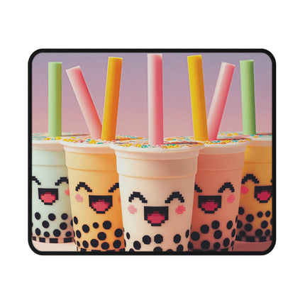 Rutschfestes Gaming-Mauspad mit Boba-Tee und Freunden, lächelndes Design